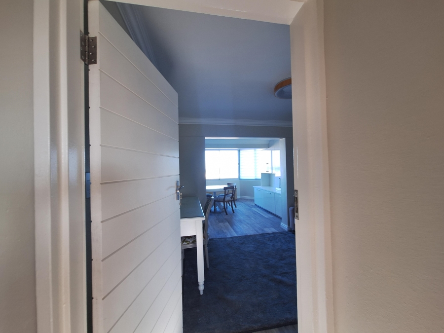 To Let 2 Bedroom Property for Rent in Muizenberg Western Cape